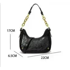 Bolsa Feminina Moderna com Alça  delicada – Estilo e Sofisticação