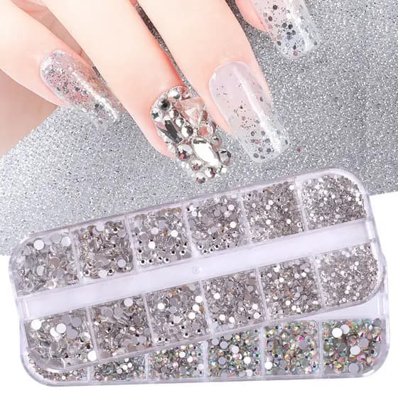 Kit 12 Strass para Decoração de Unhas em Cores Transparentes com Caixinha Organizadora de Jóias (S014)