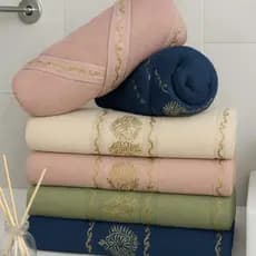 Kit Toalha de Banho Gigantes 100% Algodão Esmeralda 70cm x 1,50m