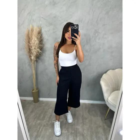 calça Pantacourt feminina