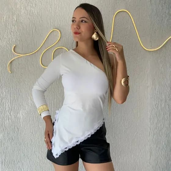 Blusa Feminina Assimétrica Mula Manca Nula Manga Longa Premium com RENDA Moda Estilosa Casual