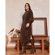 Vestido Feminino Longo  com Fenda nas Laterais.
