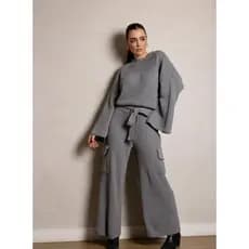 Conjunto Calça Cargo Ponto Fang com Bolsos nas Laterais com Cinto Removivel  Blusa ponto fang
