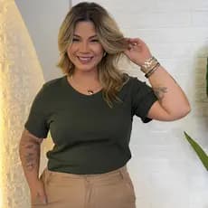 Blusa Básica Plus Size Canelada Feminina Gola Redonda