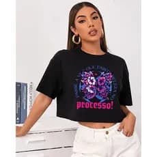 Cropped Oversized Feminino Existe Beleza no Processo Estampa Borboletas Estiloso Moda Streetwear Aesthetic