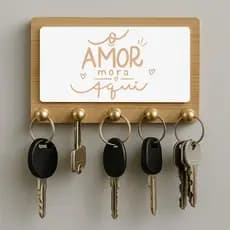 Porta Chave de Parede MDF com 5 ganchos Clássica Moderna Personalizado com Frase Amor mora aqui