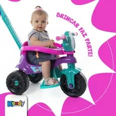 Triciclo Kendy Carrinho de Passeio Kemotoca Corrida Infantil Baby Dog com Pedal Proteção e Apoio