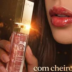 Gloss Labial  Cereja com Luz LED e Espelho LuMarkett Ácido Hialurônico Kit Presente Criativo Namorados Amiga Mãe