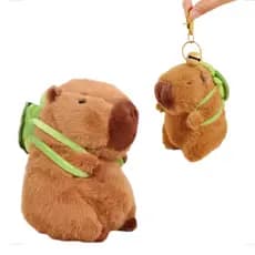 Chaveiro Capivara de Pelúcia com Mochila de Tartaruga