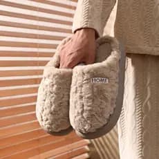 Pantufas de inverno unissex, felpudas, quentes, confortáveis, antiderrapantes, macias e fechadas para uso em casa.