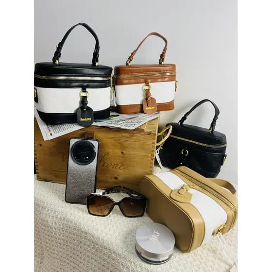 Saco pequeno estilo perfumado nicho feminino ins caixa portátil saco retro quadrado pequeno