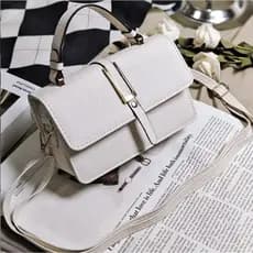 Bolsa de luxo francesa INSS popular, leve e compacta, bolsa crossbody feminina