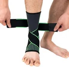 GYM sport【ready stock】Tornozeleira Ortopedica Compressão Estabilizadora Elastica Esportes Futebol Cross Fit Basket Volei