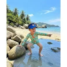 Conjunto banho menino sunga mais camisa manga longa proteção para piscinas praias e passeios