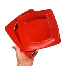 Prato Raso Refeição Quadrado VERMELHO; Kit 5,10,15 ou 20 Pratos(Plástico). Almoço/Jantar/Festa.
