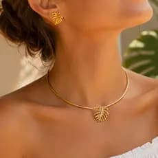 Kit Colar Choker + Par de Brincos Folheado a Ouro 18k Aros Colar Choker Meia Pétala Leque Ondulado