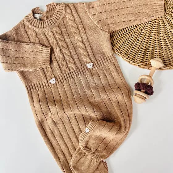 Macacão de Bebê Trançado Roupa Caramelo Tricot Ursinho Saída Maternidade Recém Nascido Menina Menino