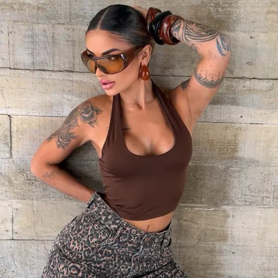 Blusa Feminina Top Cropped  2 em 1  Decote Frente Única Costas Nua Verão