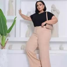 Calça Pantalona Plus Size Alfaiataria Bolso Fake G1 ao G2