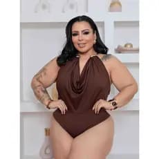 Body Plus Size Suplex Premium Decote Drapeado Gola Boba Argola Dourada Elegante Confortável