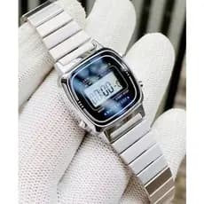 Relógio Feminino Mini Oval Digital Delicado Prova D'água Prata Moda Feminina Tendencia