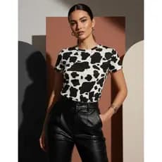 Blusa Feminina Animal Print Vaquinha Ana Bella 100% Algodão Confortável T-Shirt Estilo Moderno