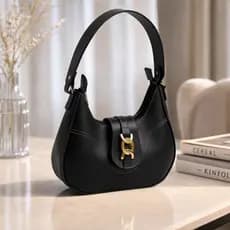 Bolsa Feminina Chic Ombro Luxo Design Elegante com Fecho Dourado Moda Premium