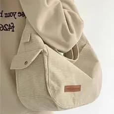 Bolsa Tote Em Sarja Coreana Perfeita Para Executivas E Dias Frios Com Estilo E Capacidade