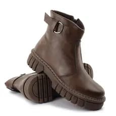 Bota Feminina Tratorada Café Cano Curto Com Fivela Fashion