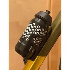 Suporte para garrafa de bicicleta com encaixe oculto para airtag - Não Inclui Parafusos - Pronta Entrega!!