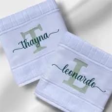 Toalha de Banho Personalizada Bordada com Nome