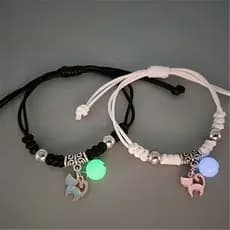 Kit 2 Pulseiras de Casal com Pingentes – Estrela, Gato, Coração, Cruz, Flor e Chave – Unissex