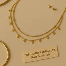 Colar Duplo com Pingentes de Coração · Folheado a Ouro 18K · Não Desbota