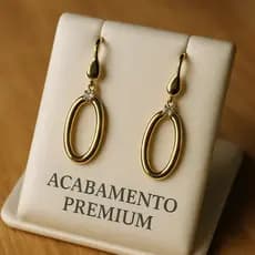 Brincos 18K Oval Moderno Feminino — Leve, Confortável, Antialérgico