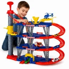 Brinquedo Pista De Carrinho Radical Mega Parking C/Carrinhos Helicóptero Posto Lava Rapido Elevador