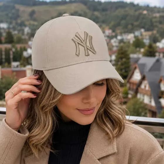 Boné New York Aba Curva Unissex Estiloso Casual Ajuste de Fitão