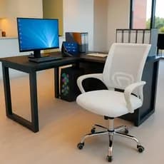 Cadeira de escritório Preta ou Branca Diretor Mocho Branco Base Giratória Cromada Ergonômica NR17 Confortável Tronus