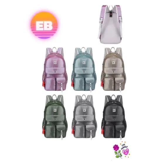 Mochila Feminina de Costas com Detalhes no Bolso EB