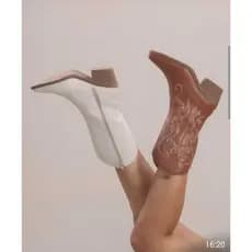 Bota Texana Feminina Cano Alto Salto Médio Western Bordada