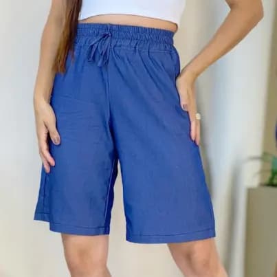Bermuda com Elastico na Cintura Feita do Tecido Chambray liso  Disponivel nos Tamanhos M, G e GG G1