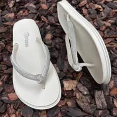 Birken Papete Chinelo Feminino Nozinho Moda Verão Conforto Brilho Blogueira Luxo Helena Griffe
