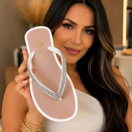 Chinelo Rasteira Feminino Bico Redondo Rasteirinha Brilho Conforto Macio Verão Helena Griffe Birken