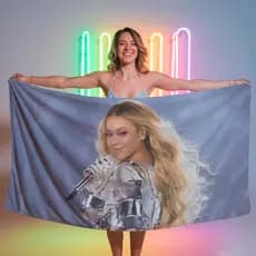 Toalha Beyoncé  - Praia ou Piscina - 140x70cm - Várias Estampas