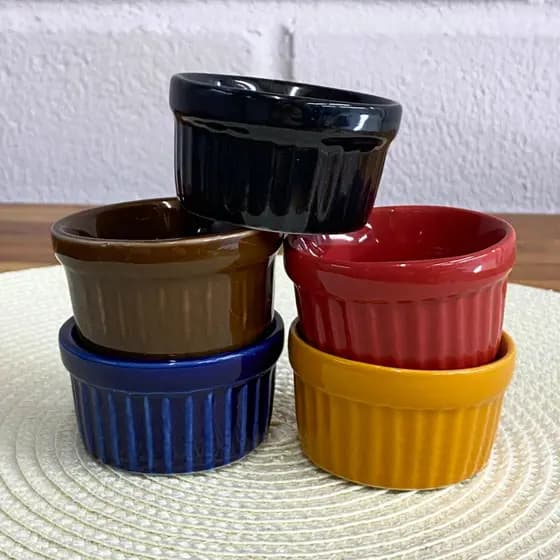 Kit 2 Ramequim de Porcelana Colorido Mini Canelado 40ml para Molhos Buffet Hotel Café da Manhã Preto Azul Vermelho
