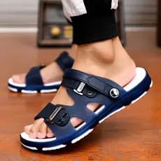 2025/ Sandálias Masculinas Chinelos Masculinos Verão Novas Sandálias Slide Masculinas Banheiro Interior Exterior Sapatos