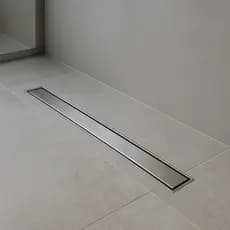 Ralo Linear Oculto Invisível 5cm com Grelha em Inox e Caixa Coletora Sifonada 50cm 70cm 80cm 90cm