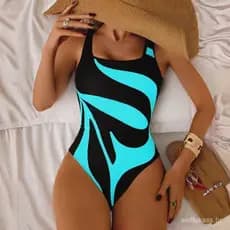 Maiô listrado de praia feminino