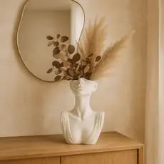 Vaso Decorativo Feminino Marfim 13cm Sala Elegante Lais