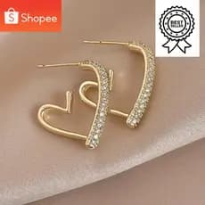 Brinco Coração Vazado Zircônia Dourado Delicado Romântico Moderno Feminino Semijoia Presente Namorada Tendência