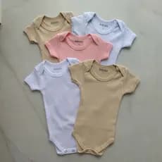 Kit 5 Pecas Canelada Body Bebe Manga Curta Menina Algodao Verao Inverno
